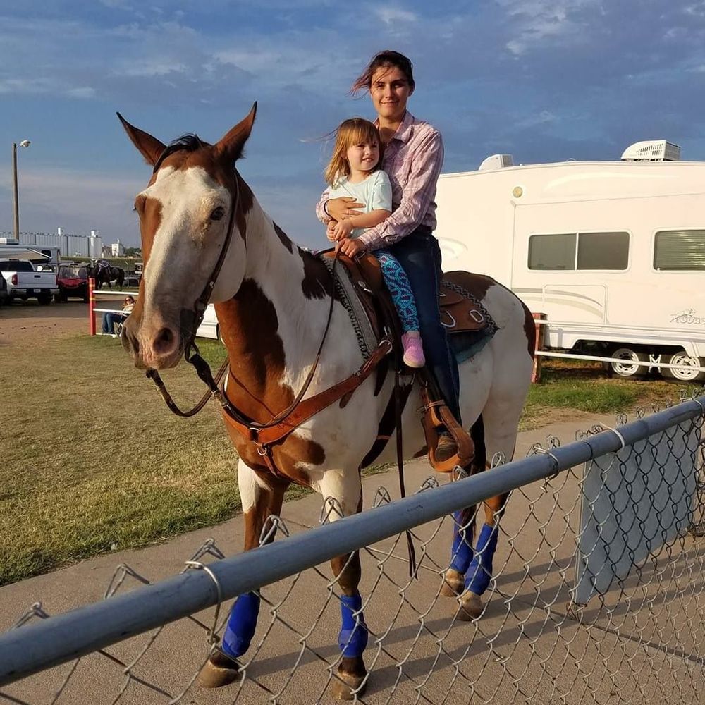 Meet your Posher, Amber